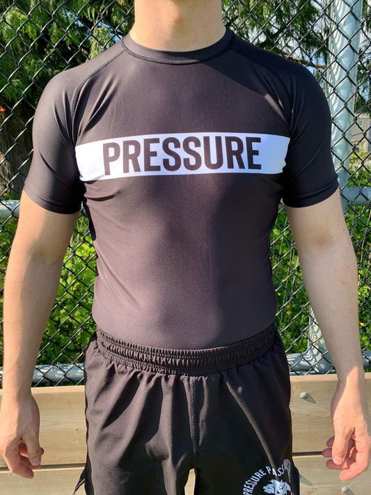 "Pressure" Short Sleeve Rashguard Black